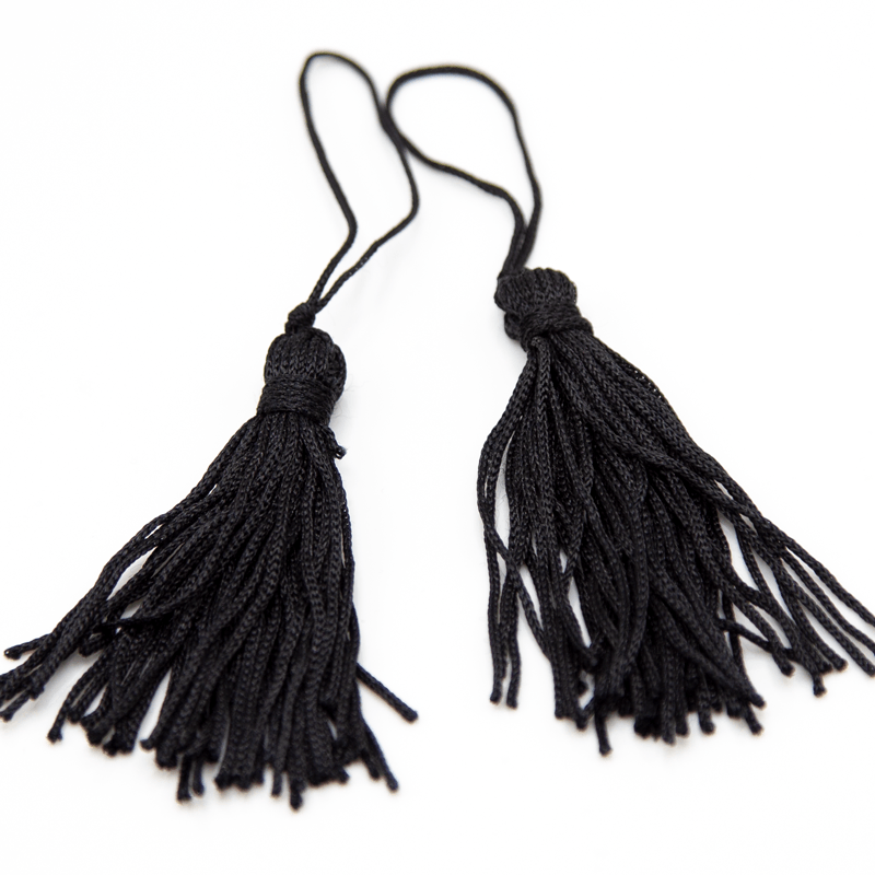 PINGENTE-SEDA-LULI-10UN-PRETO-PT
