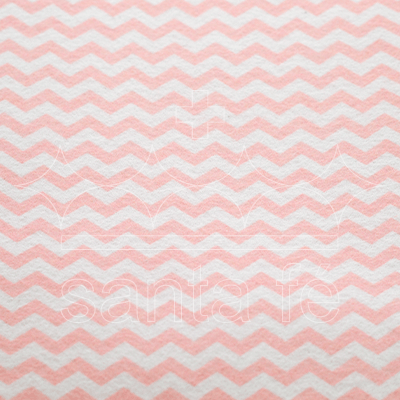 Feltro Estampado Santa Fé Coleção Eterna Arte 2º Edição Chevron Rosa Bebê 50 x 70 cm - Ref. 5050.088